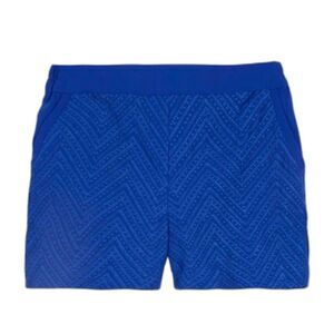 Skies are Blue Women's Shorts Elastic Waist and Pockets Size Medium